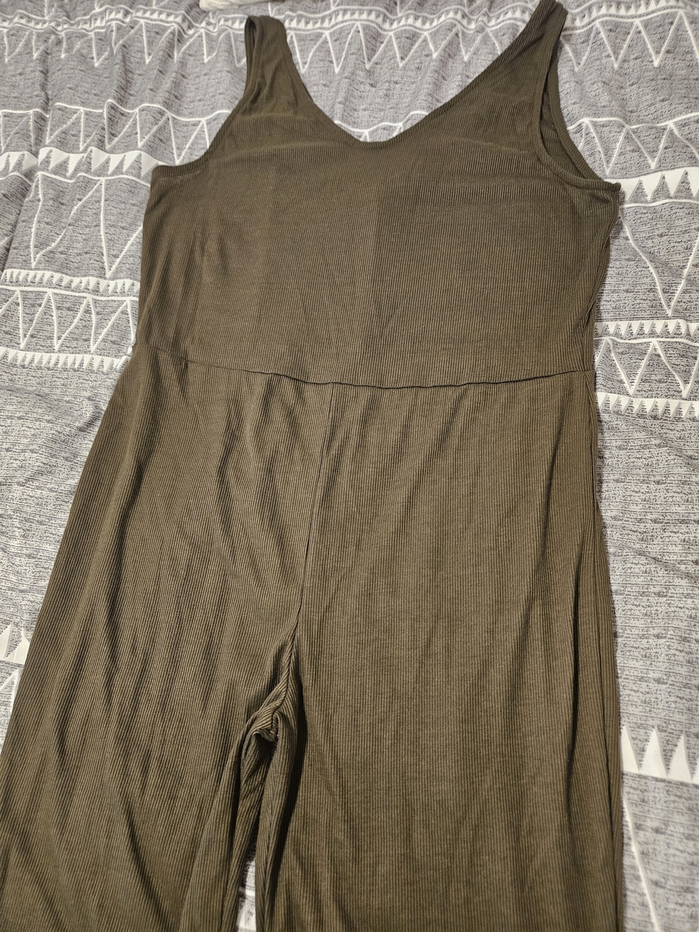 shosho Olive Ribbed Sleeveless Jumpsuit